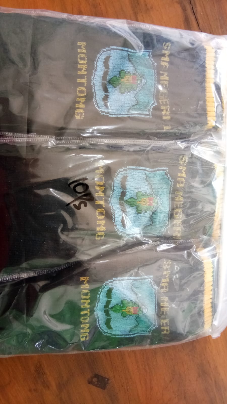 KAOS KAKI SEKOLAH SD/SMP/SMA/SMK